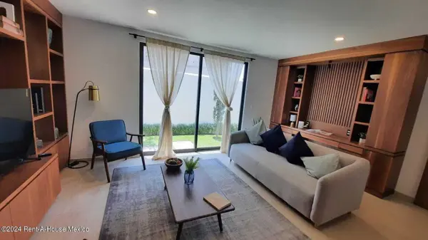 Casa en venta en Miguel Hidalgo, Tláhuac — foto 3 de 31
