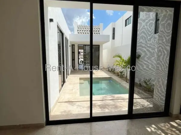 Casa en Venta en Conkal, Conkal MA 26-765. — foto 1 de 12