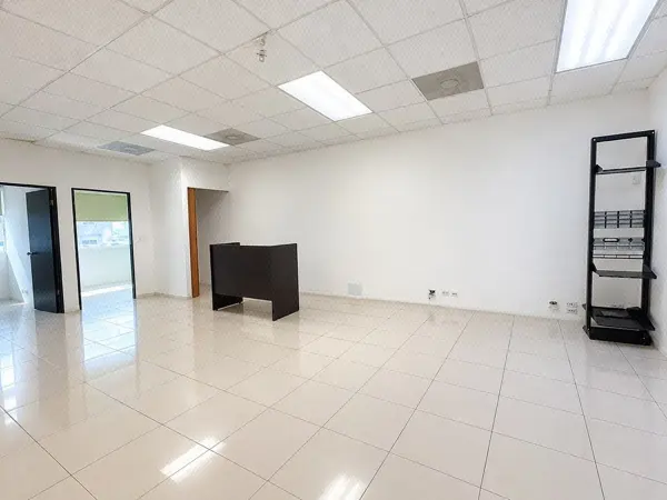 Oficina en Venta en Zona Santa María — foto 1 de 17