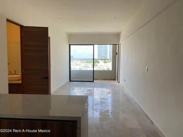 Departamento en venta en Fraccionamiento Altabrisa, Mérida — foto 2 de 25