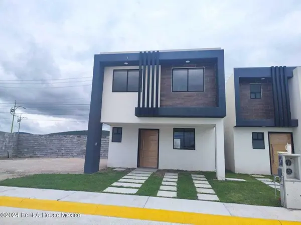 Casa en Venta en Tolcayuca, Fraccionamiento Vientos del Sur RU 25-785. — foto 1 de 12