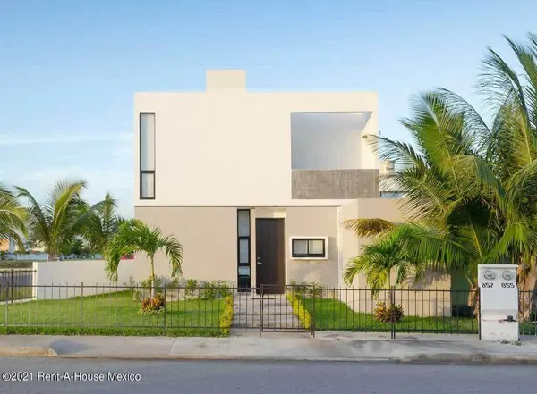 Casa en venta en Fraccionamiento Real Montejo, Mérida — foto 2 de 12