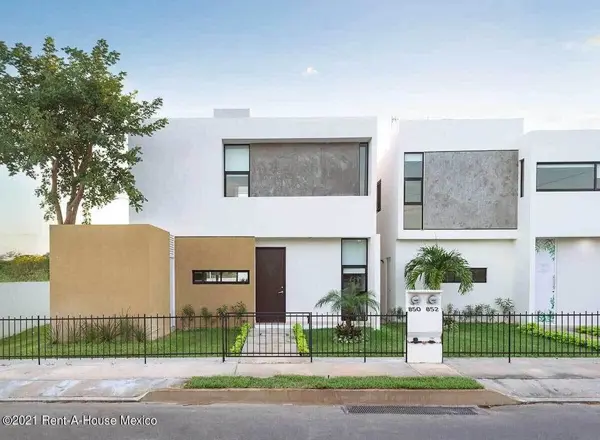 Casa en venta en Fraccionamiento Real Montejo, Mérida — foto 2 de 12