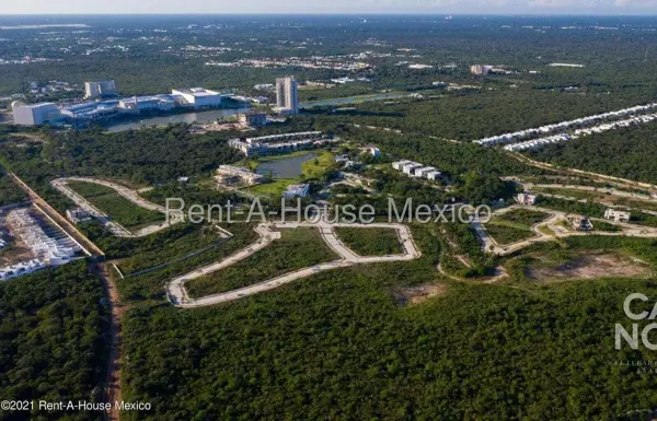 Terreno en venta en Fraccionamiento Cabo Norte, Mérida — foto 3 de 28