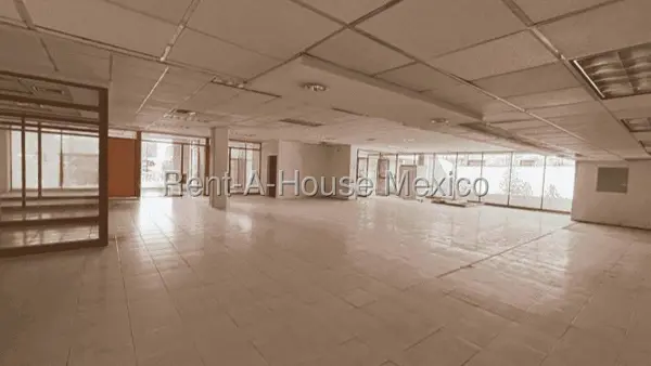 Local Comercial en Renta en Ecatepec de Morelos , Santa Maria Tulpetlac MA 26-646. — foto 1 de 12