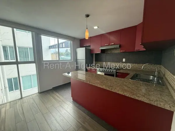 Departamento en Venta en Calle Ofelia, Tizapan RU 26-1162. — foto 1 de 19