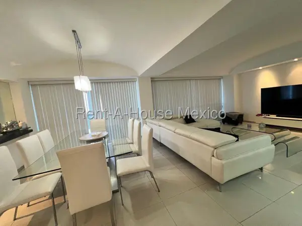 Departamento en Venta en Boulevard Miguel Aleman, Las Gardenias RU 26-1200. — foto 1 de 20