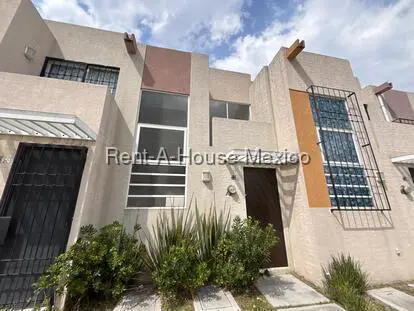 Casa en venta en Sin colonia, Otzolotepec — foto 1 de 14