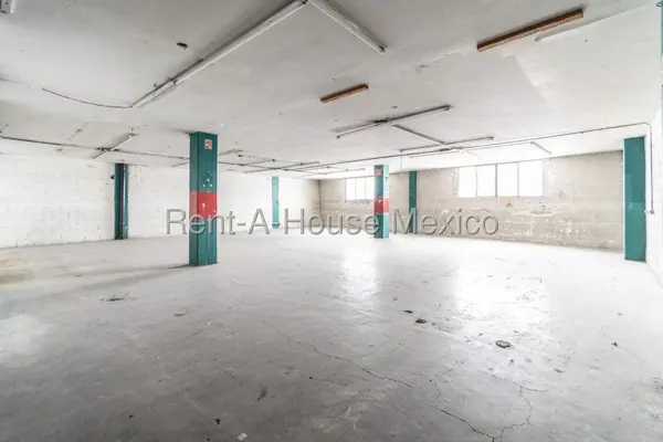 Bodega en renta en San Francisco Cuautlalpan, Naucalpan de Juárez — foto 3 de 16