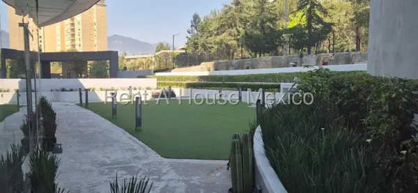 Departamento en Renta en Bosque Real Huixquilucan ZG 26-1311 — foto 1 de 46