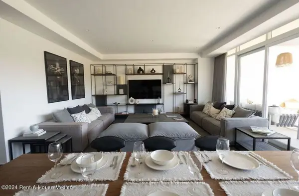Departamento en Venta en Huixquilucan Bosque Real NF 24-3026 — foto 1 de 14