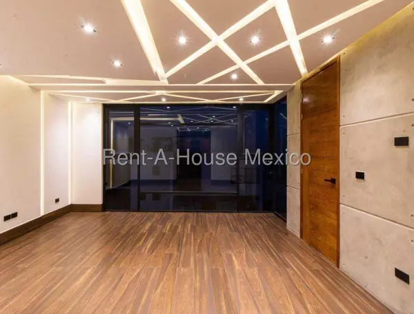Casa en Venta en Bosque Esmeralda, Atizapan de Zaragoza JL 25-2424. — foto 1 de 21