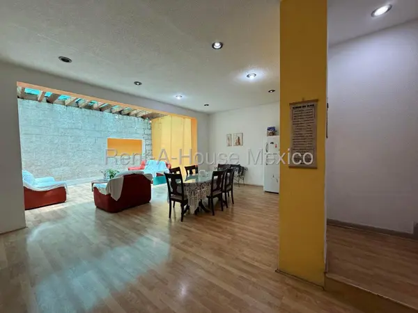 Casa en venta en Emilio Carranza, Venustiano Carranza — foto 2 de 32