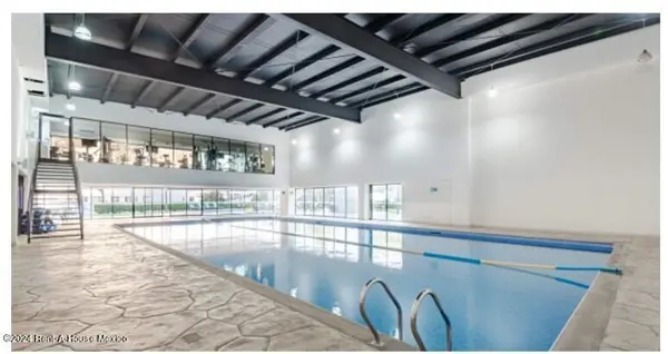 Departamento en Venta en Manzanastitla Cuajimalpa de Morelos ZG 26-543 — foto 1 de 36
