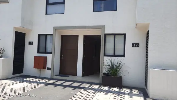 Casa en venta en Sin colonia, Tláhuac — foto 2 de 33