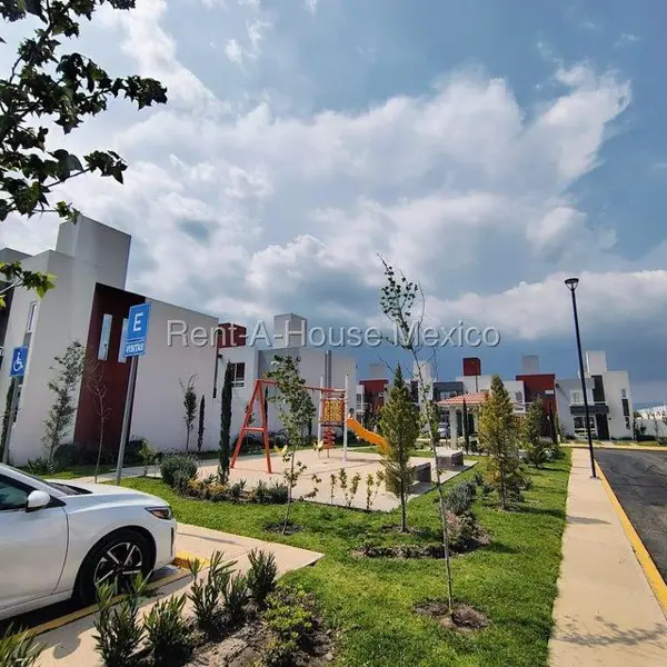 Casa en venta en Sin colonia, Otzolotepec — foto 2 de 15