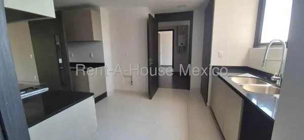 Departamento en Renta en Bosque Real, Huixquilucan NF 26-1650. — foto 1 de 27