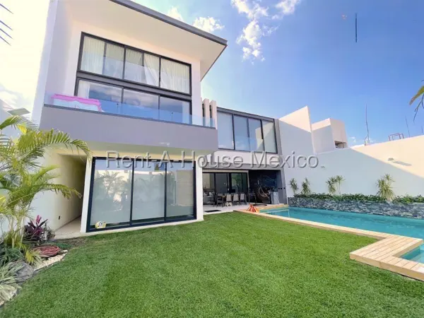 Casa en Venta en Ahuatlan, Cuernavaca GIS 26-482 — foto 1 de 20