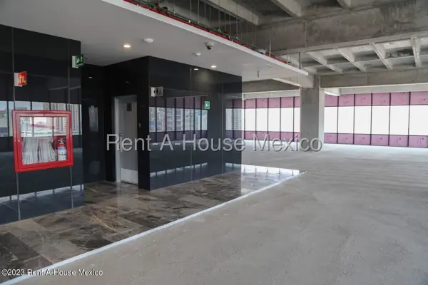 Oficina en Renta en Hacienda de las Palmas, Huixquilucan JL 25-2191. — foto 1 de 52
