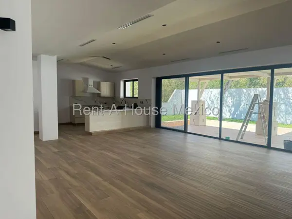 Casa en Venta en Yucatan Country Club , Mérida JL 25-2361. — foto 1 de 12