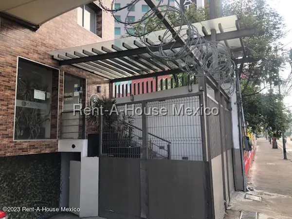 Edificio en Renta en Coyoacan, Olimpica AM. 26-1962 — foto 1 de 34