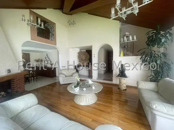 Casa en Venta en Colinas del Bosque 25-1095. — foto 1 de 24