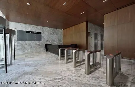 Oficina en Venta en Anahuac, Miguel Hidalgo NF 24-4049. — foto 1 de 18