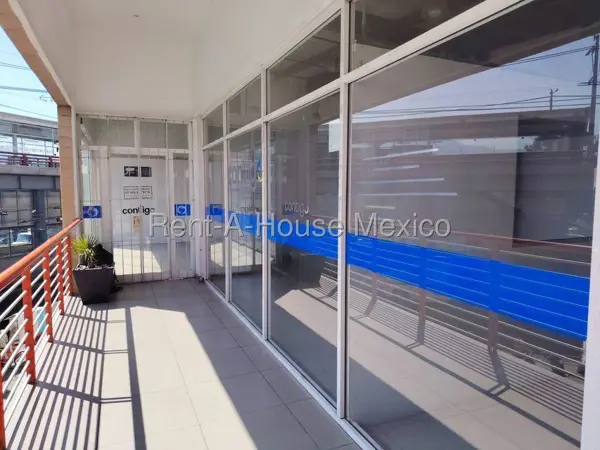 Local Comercial en Renta en Santa Martha Acatitla, Iztapalapa JL 26-2062. — foto 1 de 21