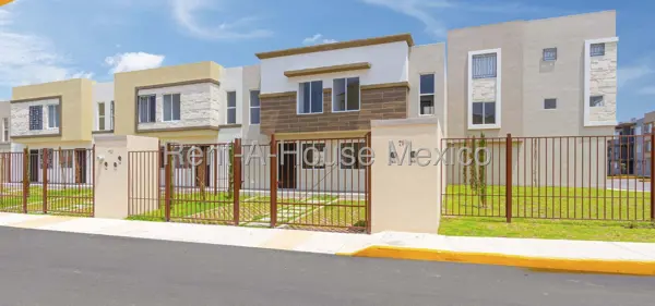 Casa en venta en Rancho la Luz, Tecámac — foto 1 de 17
