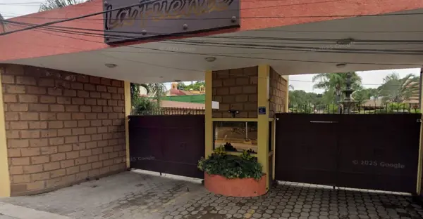 Casa en Venta en Cuernavaca, Estilo Colonial! — foto 1 de 17