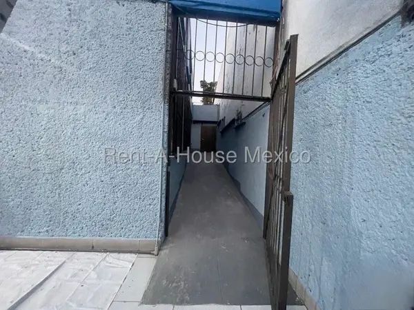 Edificio en venta en Ciudad Satelite, Naucalpan de Juárez — foto 3 de 33