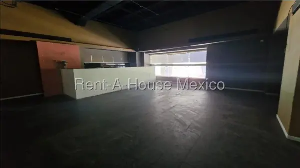 Local Comercial en Renta en Cuajimalpa de Morelos, Santa Fe Cuajimalpa CR 26-2524. — foto 1 de 14