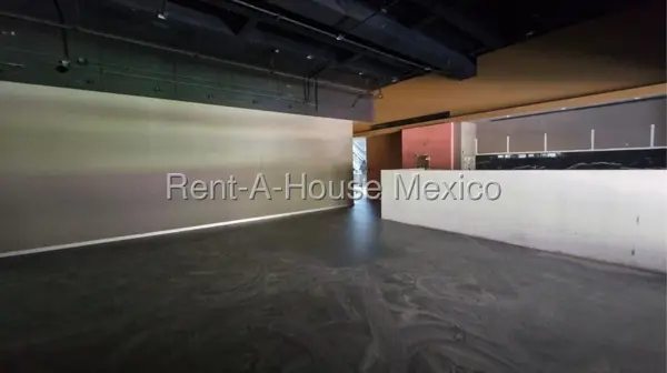 Local Comercial en Renta en Santa Fe Cuajimalpa, Cuajimalpa de Morelos JL 26-2524. — foto 1 de 14