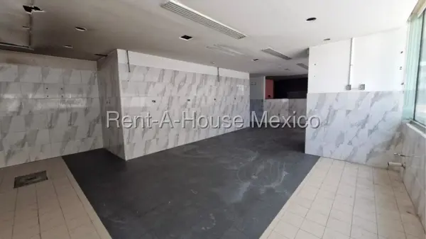 Local Comercial en Renta en Cuajimalpa de Morelos, Santa Fe Cuajimalpa RT 26-2524. — foto 1 de 14