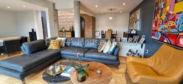 Casa en Venta en Cuajimalpa de Morelos , Cuajimalpa RT 26-2574. — foto 1 de 27