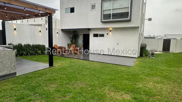 Casa en venta en Bosque Esmeralda, Atizapán de Zaragoza — foto 2 de 13