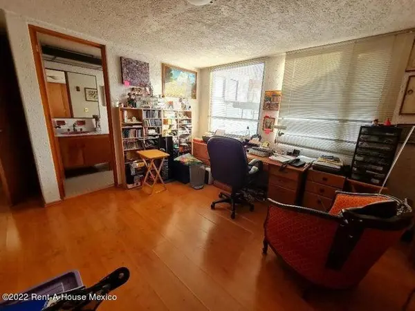 Casa en Venta en Rincon del Peregal, Tlalpan JL 23-2003. — foto 1 de 19