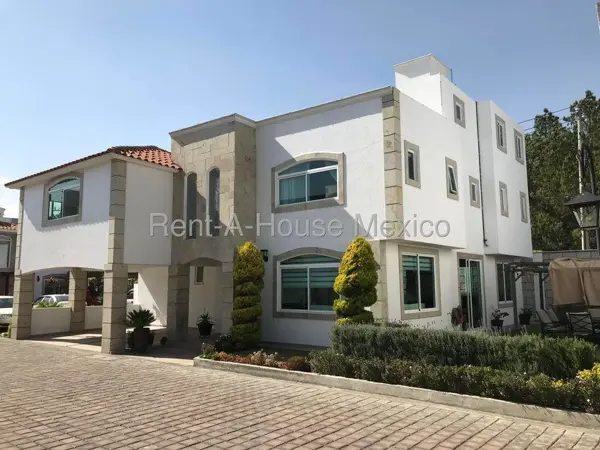 Casa en venta en Llano Grande, Metepec — foto 2 de 36