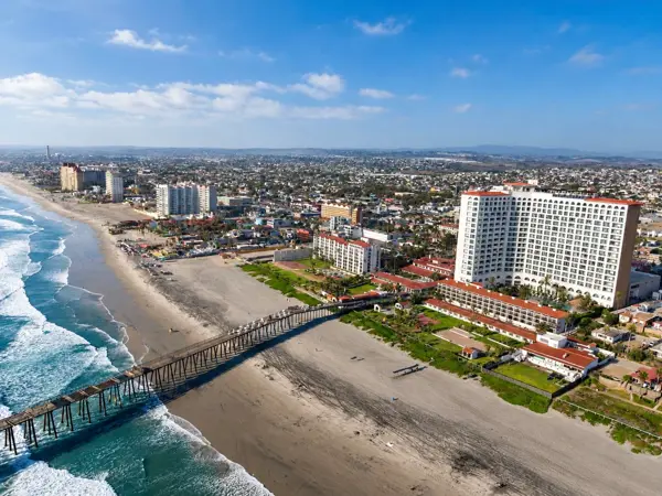 Condominio en Venta Oceanfront Hotel Rosarito Beach. Increible Vistas, Amenidades y Acceso a Playa — foto 1 de 35