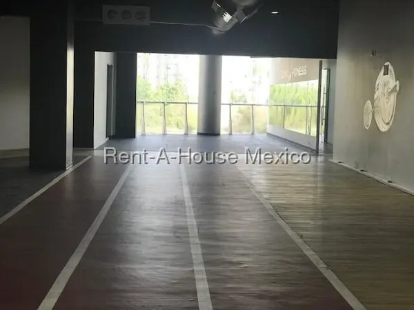 Local Comercial en Renta en Santa Fe Cuajimalpa, Cuajimalpa de Morelos GIS 26-2682 — foto 1 de 24