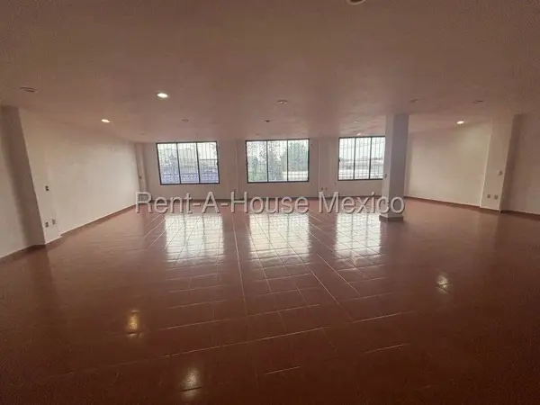 Bodega en renta en San Cristóbal, Ecatepec de Morelos — foto 2 de 8