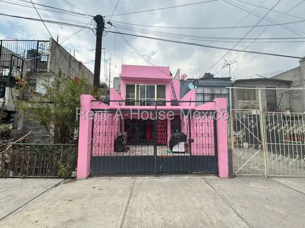Casa en Venta en Ciudad Oriente, Ecatepec de Morelos GIS 26-2671 — foto 1 de 28