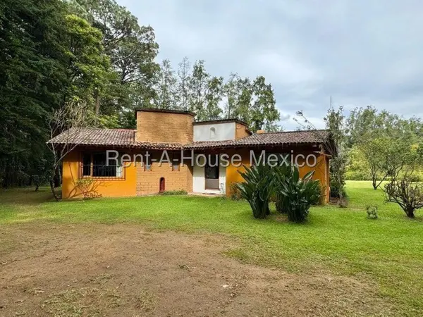 Casa en renta en Valle de Bravo, Valle de Bravo — foto 2 de 27