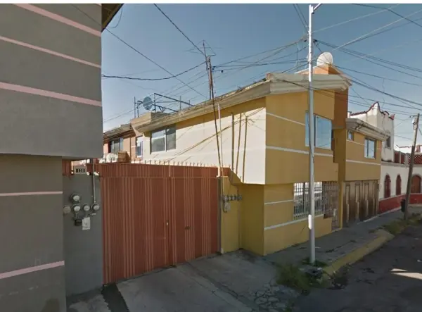 Casa en Venta en Valle del Sol — foto 1 de 25