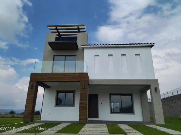 Casa en Venta en Metepec, Llano Grande AM. 26-2983 — foto 1 de 31
