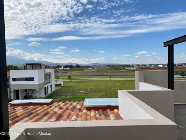 Casa en venta en Llano Grande, Metepec — foto 3 de 31