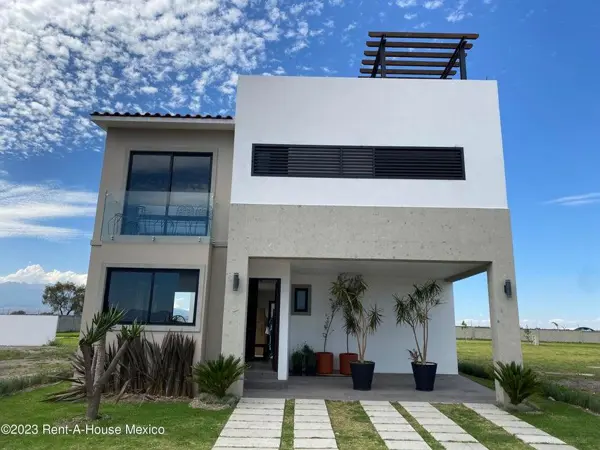Casa en venta en Llano Grande, Metepec — foto 2 de 15