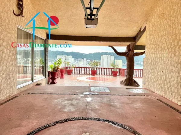 Casa en venta en Condesa, Acapulco de Juárez — foto 3 de 103
