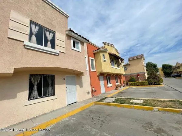 Casa en venta en Fraccionamiento Real Granada, Tecámac — foto 2 de 21