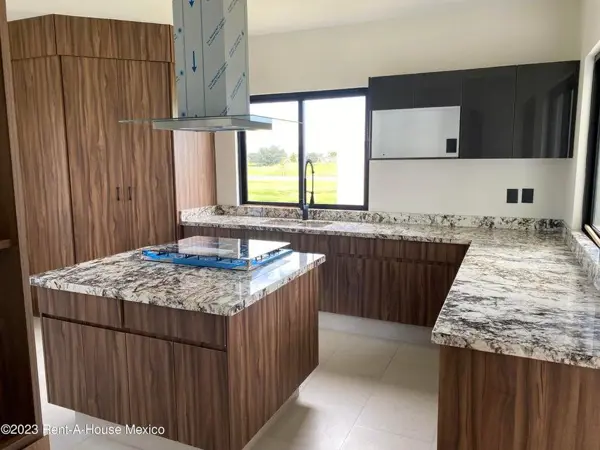 Casa en venta en Llano Grande, Metepec — foto 3 de 26